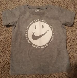 Nike tshirt